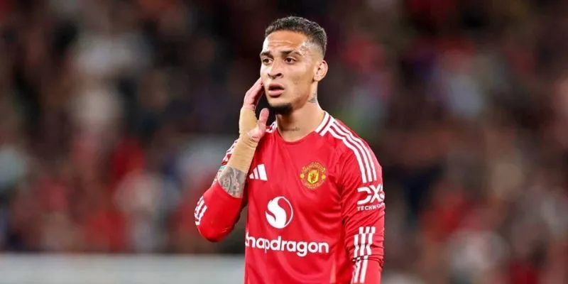 Antony tại Manchester United